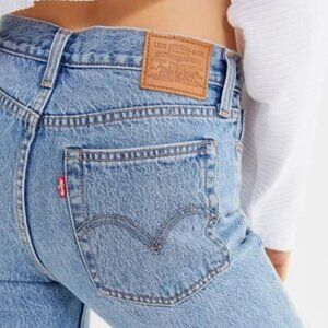 LEVI’S Wedgie Straight Leg Blue Jean Size 27
